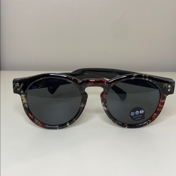 Komono Clement Fern Sunglasses Round Frame NEW - Picture 7 of 16